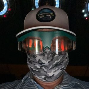 Meet your Posher, Jon